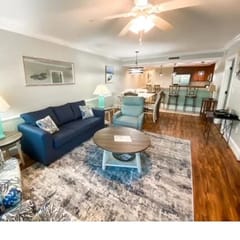 Mar Vista Grande 810 Oceanfront 3 BR 3 BA Condo