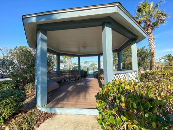 23 A Lil Salty 2 BR 2.5 BA Townhome Little River - Image 4